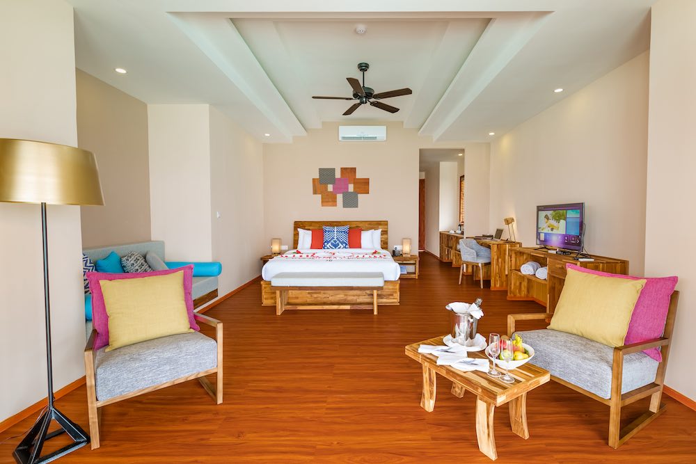 Water Pool Villa at Kudafushi Resort & Spa, view 5
